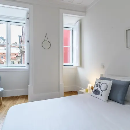 Modern Flat In Downtown By Lovelystay *