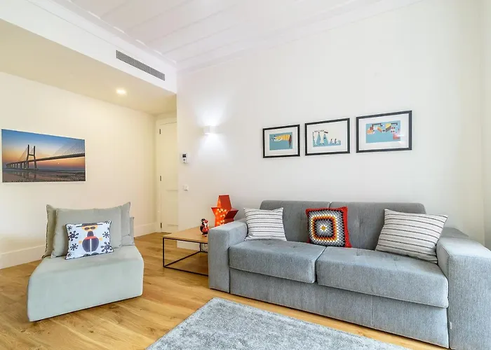 Modern Flat In Downtown By Lovelystay Lisboa