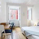 Modern Flat In Downtown By Lovelystay Apartamento